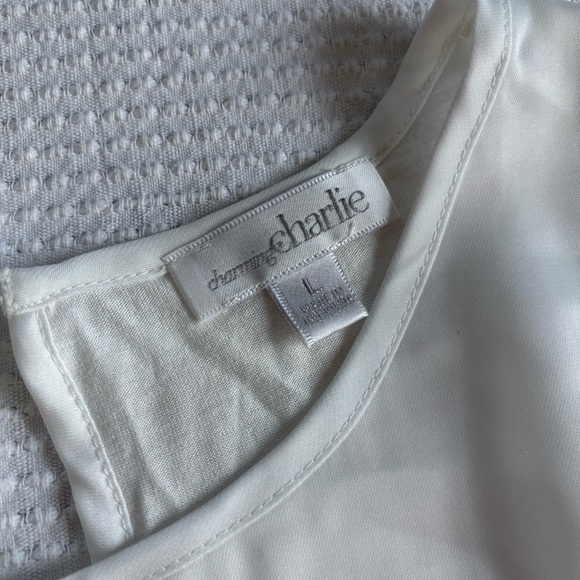 Charming Charlie womens size Large white satin cap sleeve blouse with floral hem - Picture 4 of 8